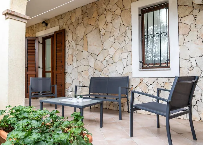Casa Matilda Villasimius, 7 Posti, 3 Stanze, Doppio Giardino