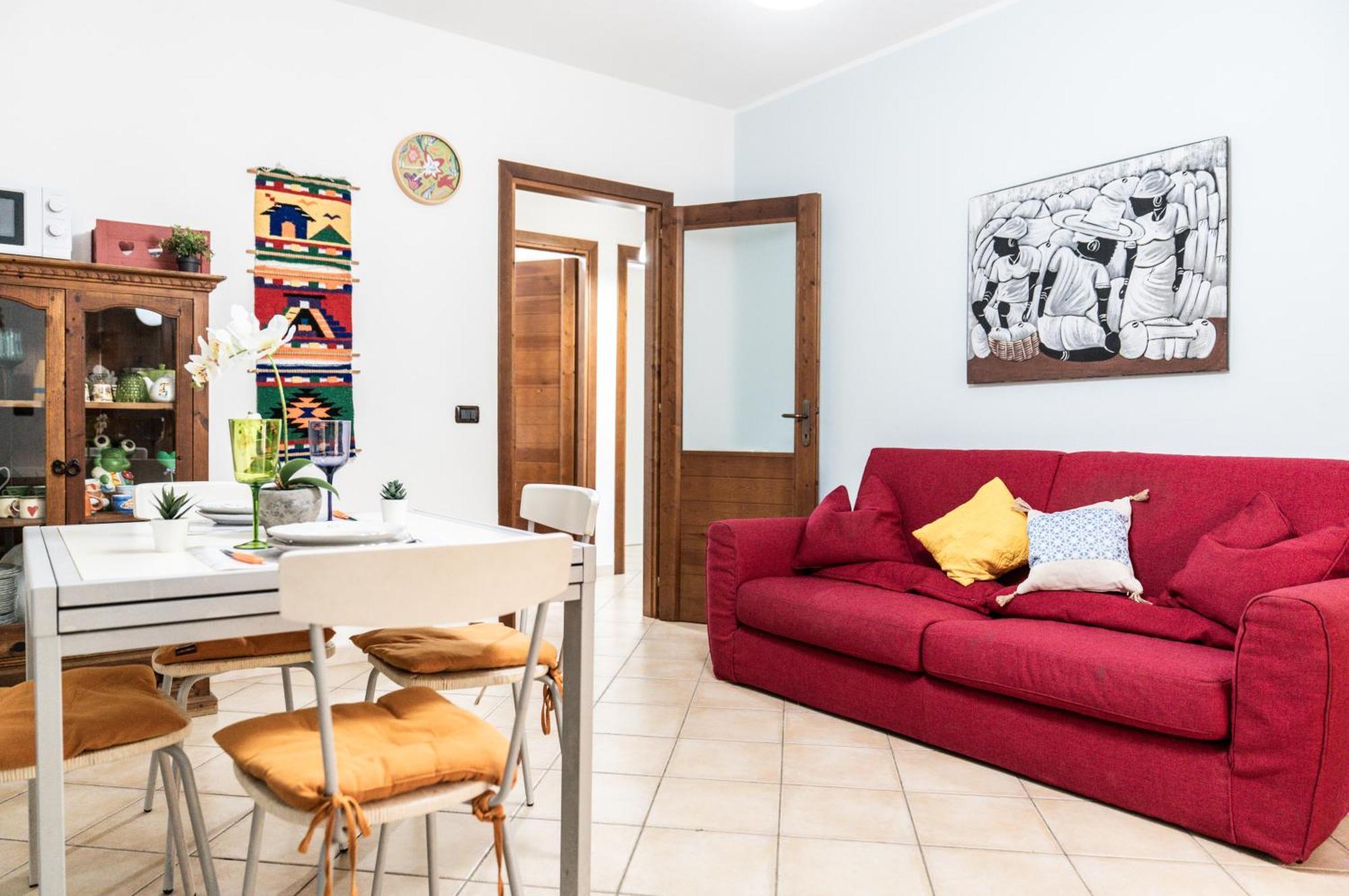 Apartment Casa Matilda Villasimius, 7 Posti, 3 Stanze, Doppio Giardino Villasimius