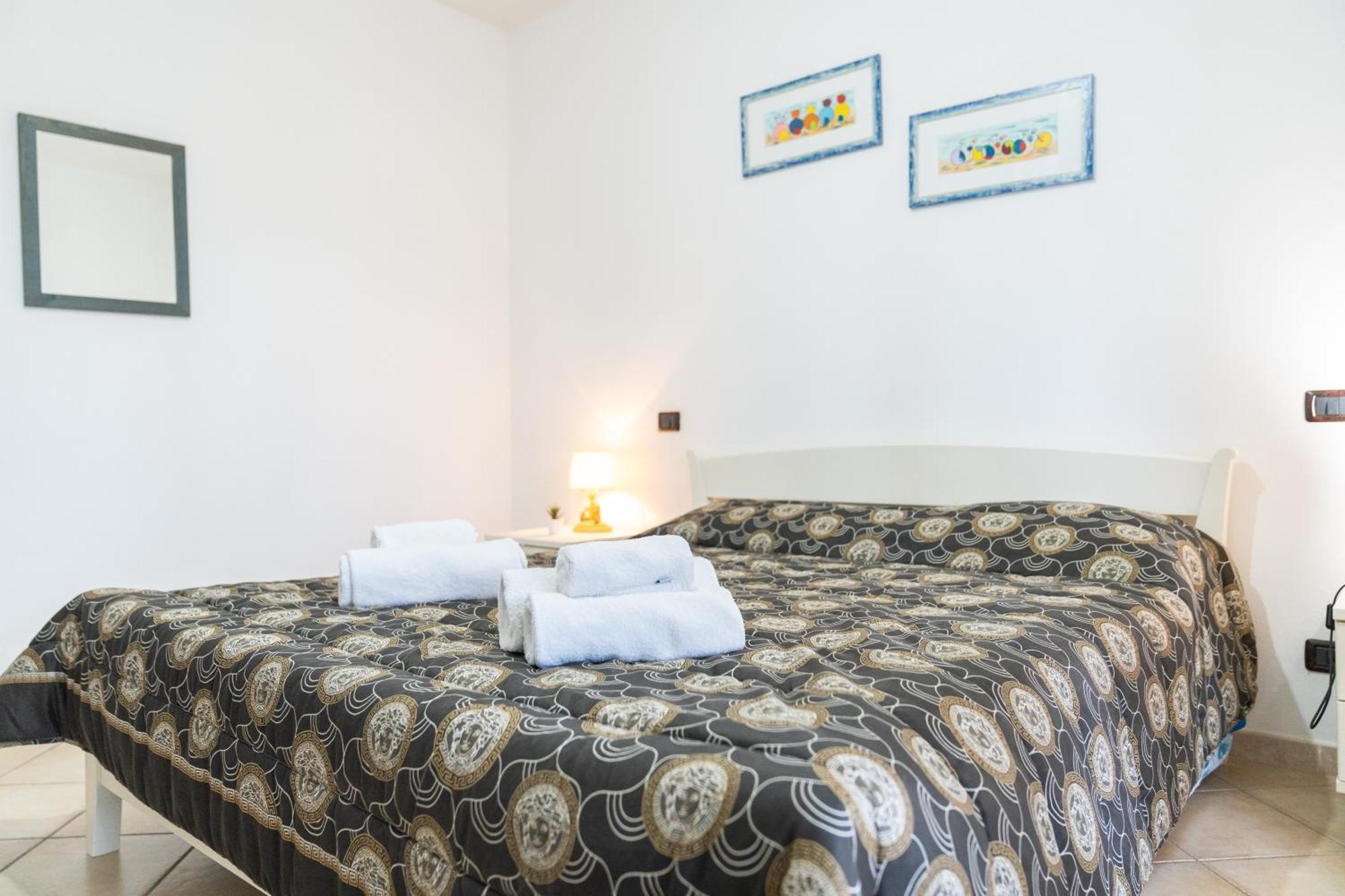 Casa Matilda Villasimius, 7 Posti, 3 Stanze, Doppio Giardino